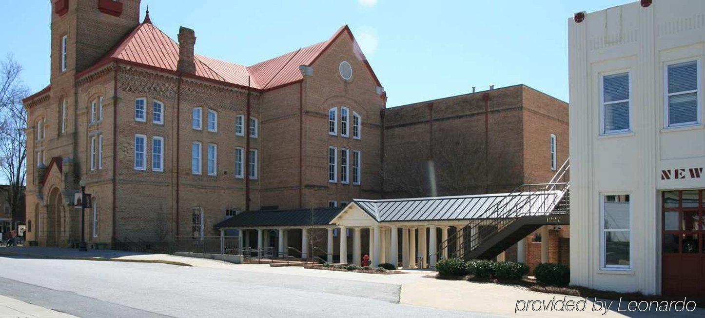 Hampton Inn Newberry Opera House Kültér fotó
