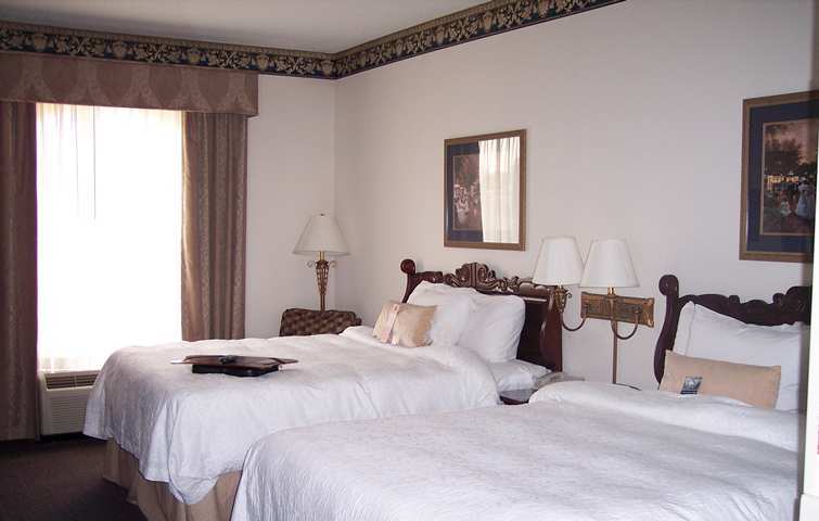 Hampton Inn Newberry Opera House Szoba fotó